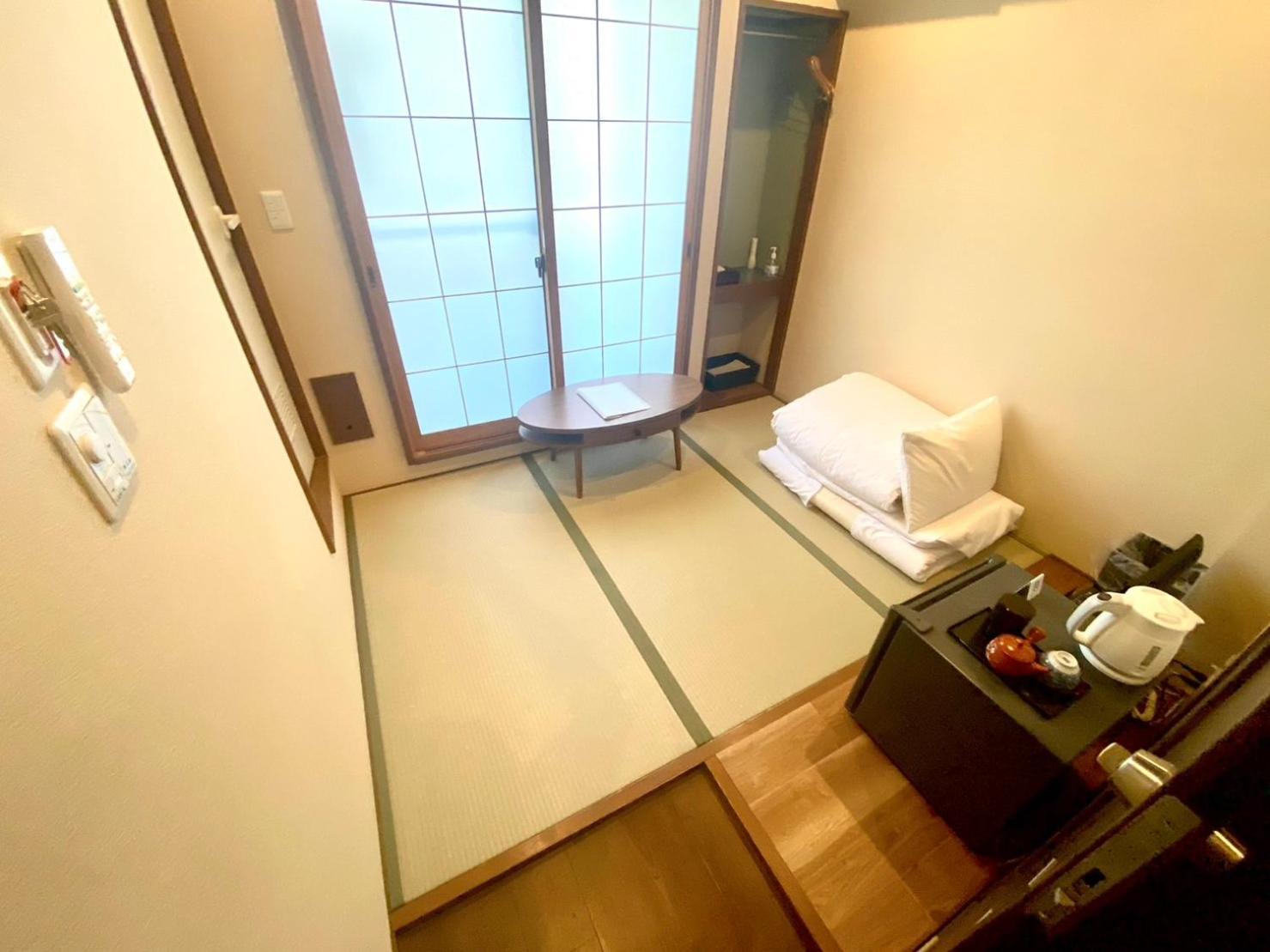 Small Single Room